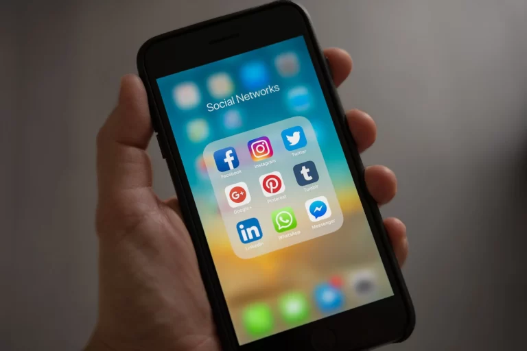 The Act of Social Media Management